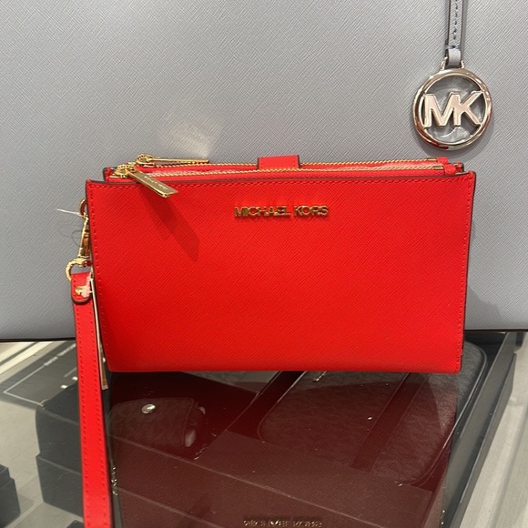 Michael Kors Jet Set Travel Large Double Zip Leather Wristlet phone holder NWT - Picture 2 of 16